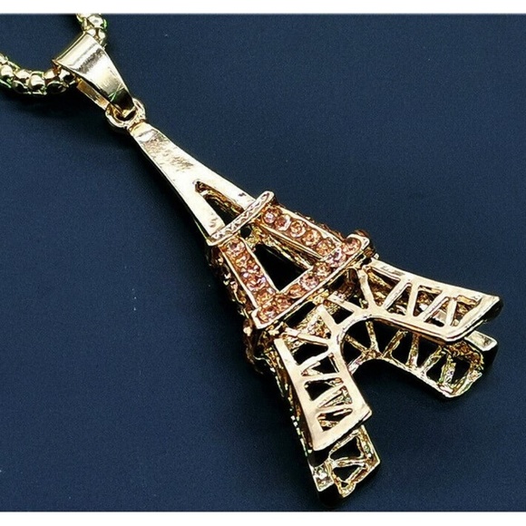 Lirrio's Closet Jewelry - Eiffel Tower Pendant NWT-